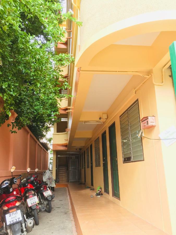 Wan Home Bangkok Bagian luar foto