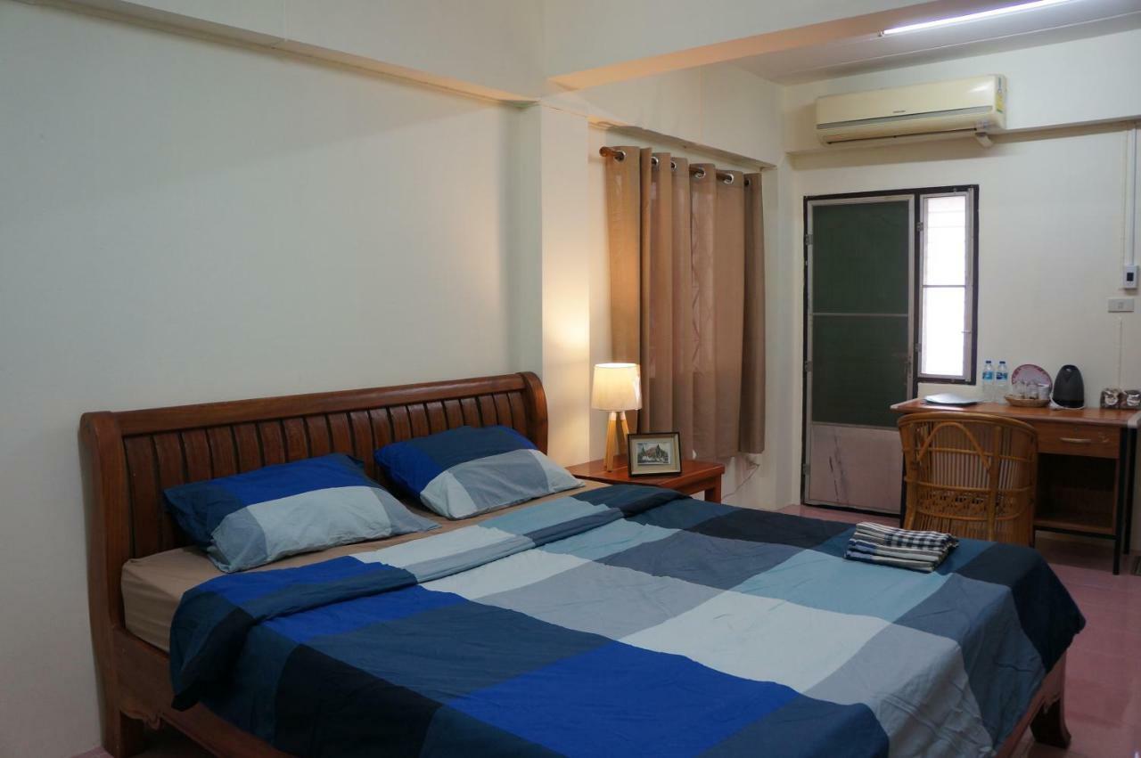 Wan Home Bangkok Bagian luar foto
